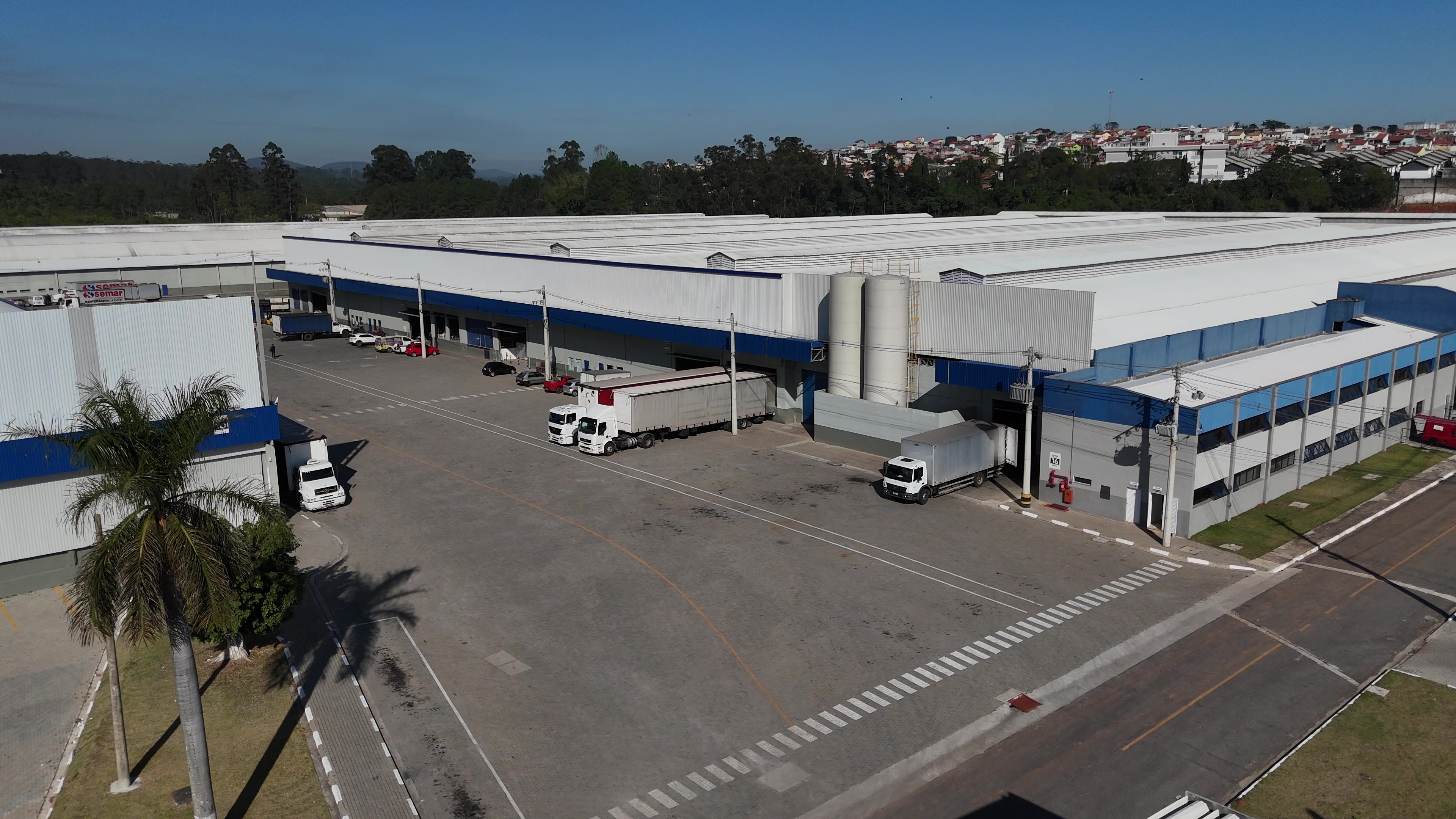 Vista aérea do VAR Center Log — Suzano, SP